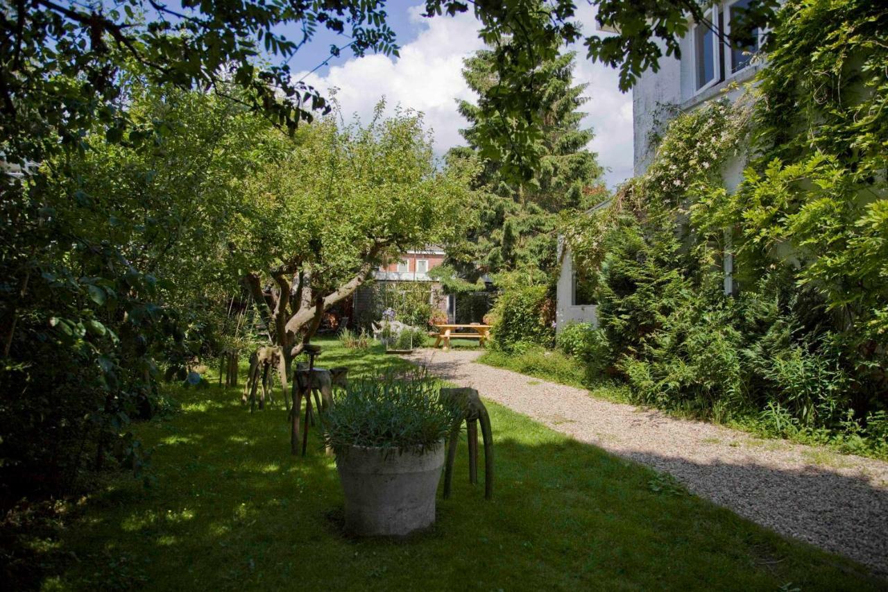 Achter Het Witte Huis Utrecht Exterior foto